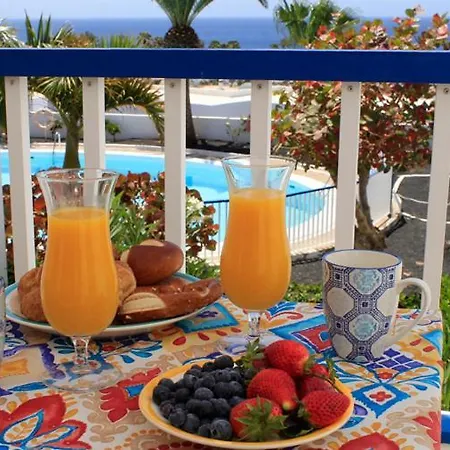 Apartamento New Atalaya - Amazing Sea Views&fantastic Pool Puerto del Carmen (Lanzarote)